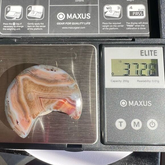 Brown Banded Agate Crystal‎ Moon Carving - Picture 12 of 13